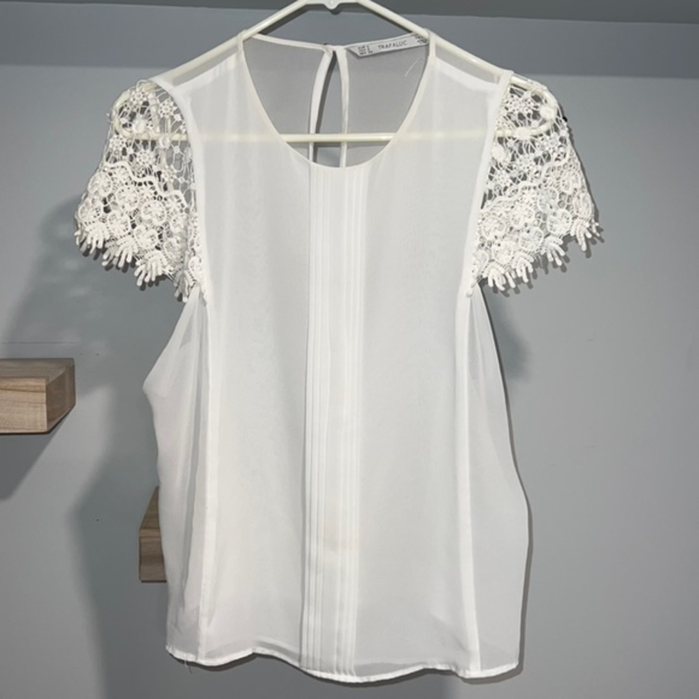 Zara white lacy sheer blouse‎